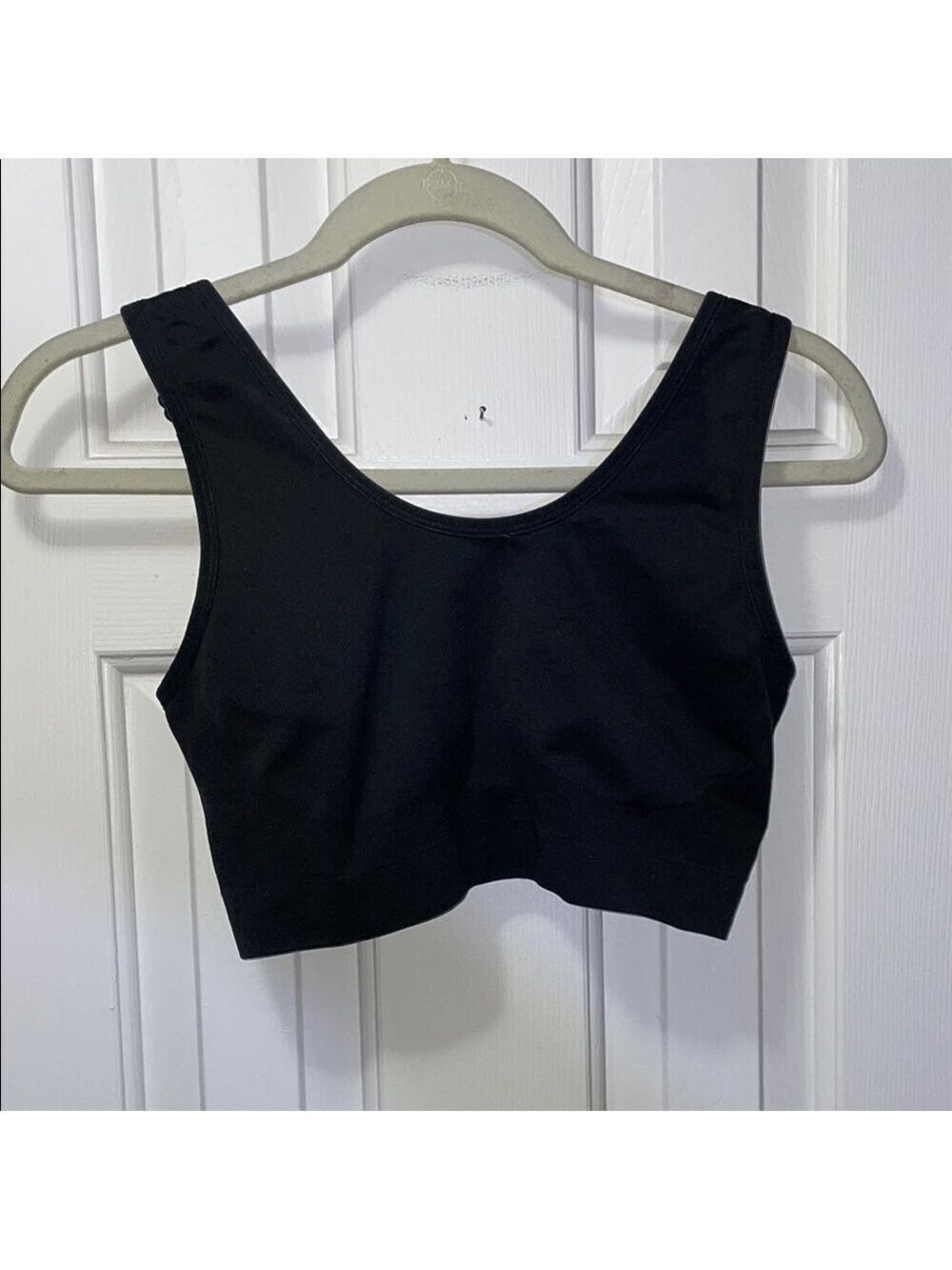 Cacique Black Fitted Sports Bra Wide Straps 14/16 EUC